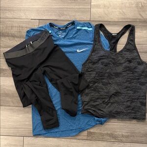 Nike Black and Blue Workout Ensemble